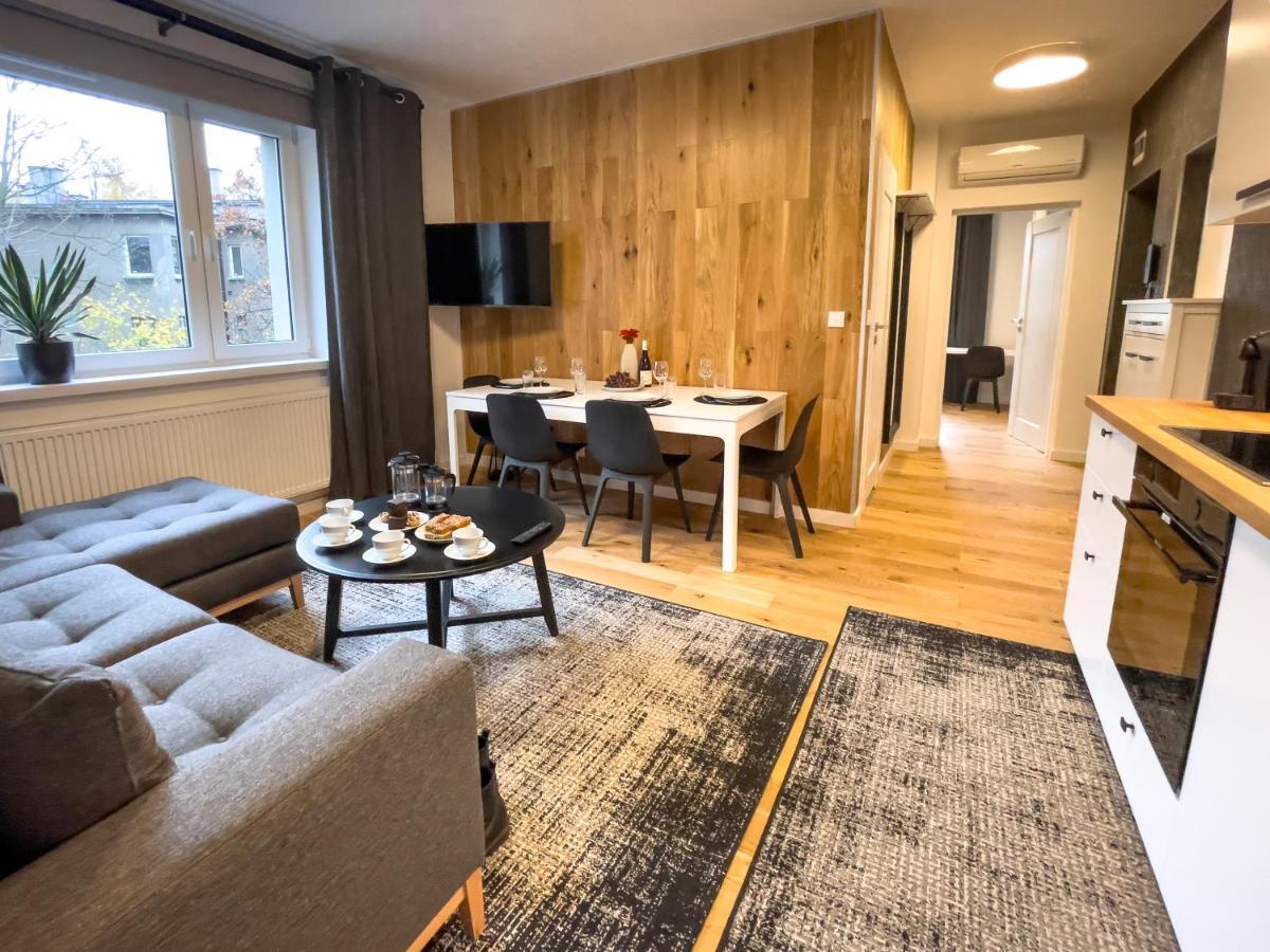 Urban Apartments Premium No 3, Free Private Parking, Self Check-In Chorzów Exteriör bild