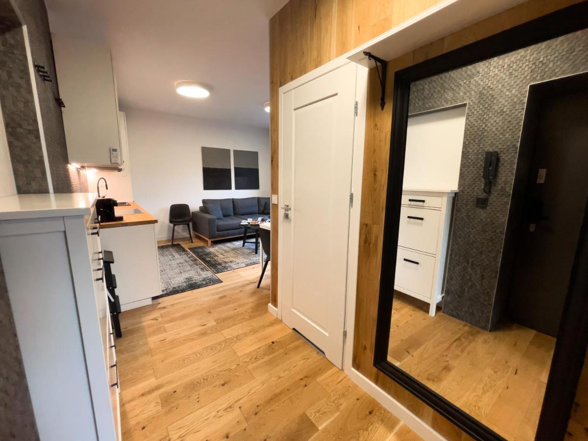 Urban Apartments Premium No 3, Free Private Parking, Self Check-In Chorzów Exteriör bild